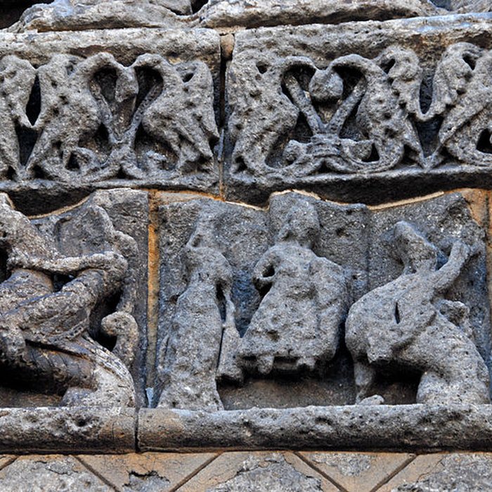 Photo de Église Saint-Pierre de Pont-lAbbé-dArnoult