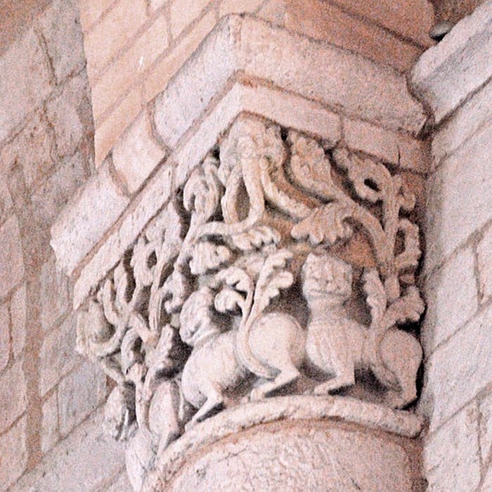 Photo de Église Saint-Pierre de Pont-lAbbé-dArnoult