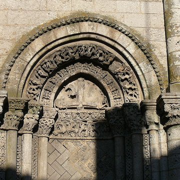 Église Saint-Pierre de Pont-lAbbé-dArnoult