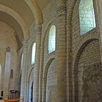 Église Saint-Pierre de Pont-lAbbé-dArnoult