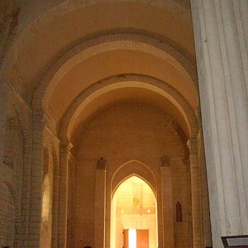 Église Saint-Pierre de Pont-lAbbé-dArnoult