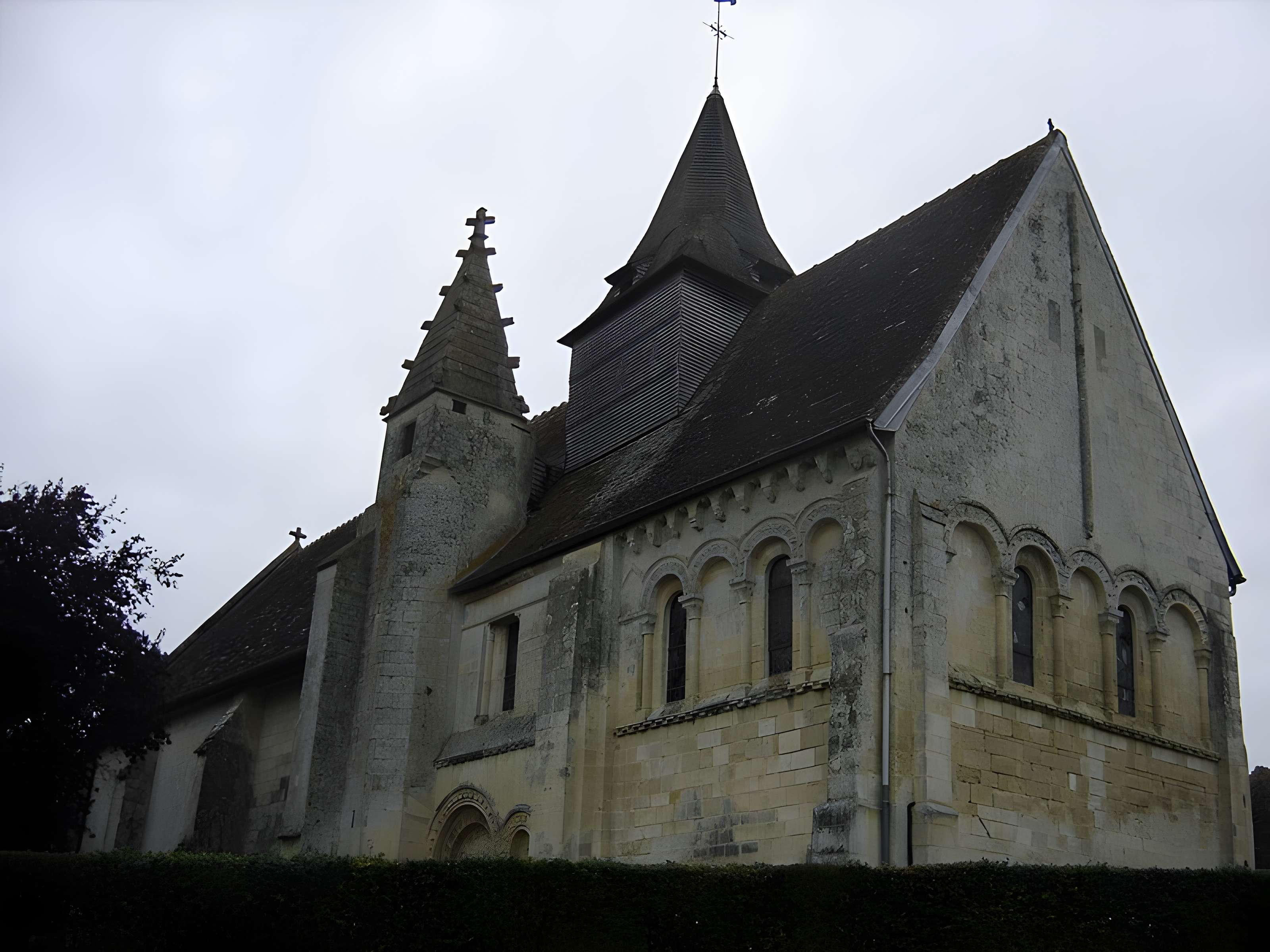 Église Saint-Pierre de Putot-en-Auge