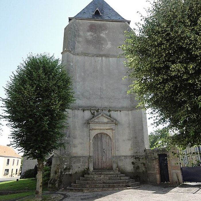 Photo de Église Saint-Pierre de René