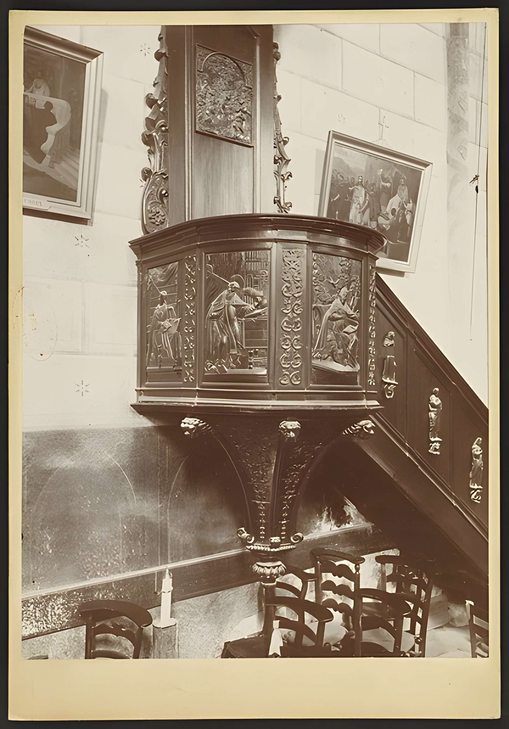 Église Saint-Pierre de Renung