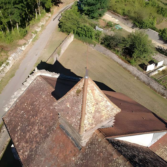 Photo de Église Saint-Pierre de Rossillon