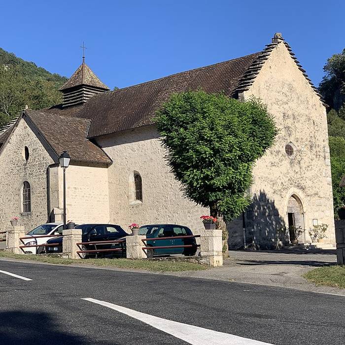 Photo de Église Saint-Pierre de Rossillon