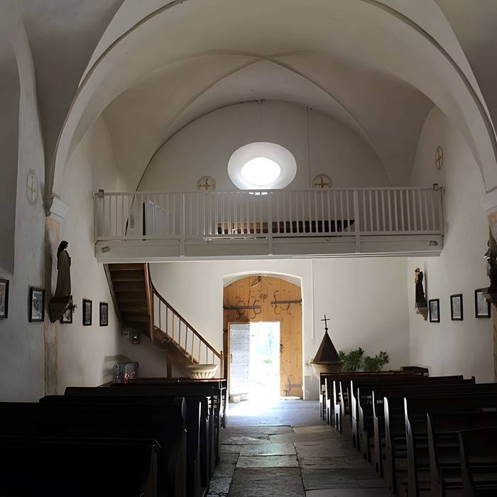 Photo de Église Saint-Pierre de Rossillon