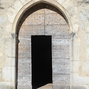 Église Saint-Pierre de Rossillon