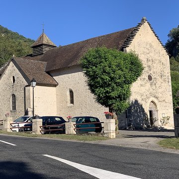 Église Saint-Pierre de Rossillon