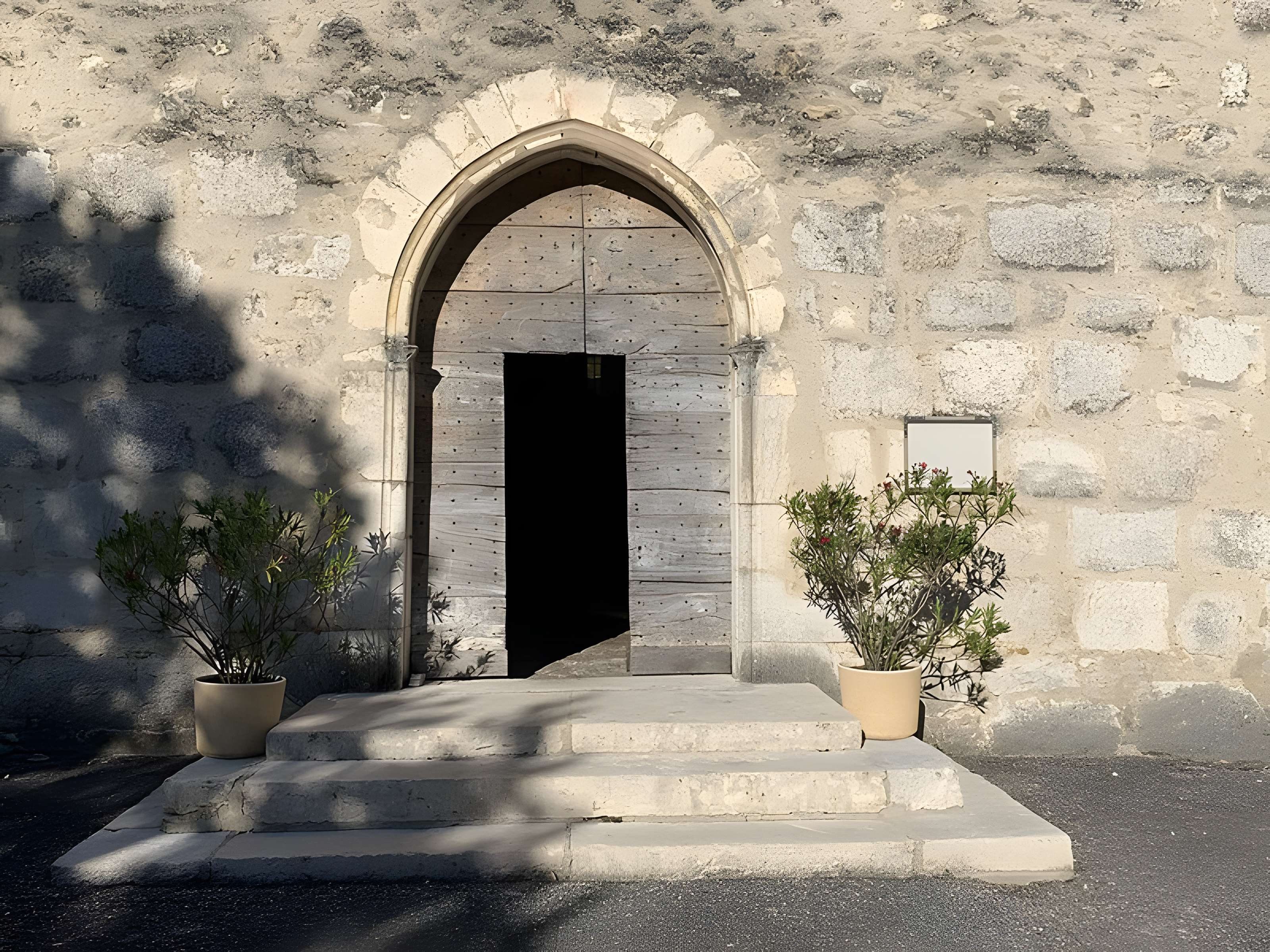 Église Saint-Pierre de Rossillon