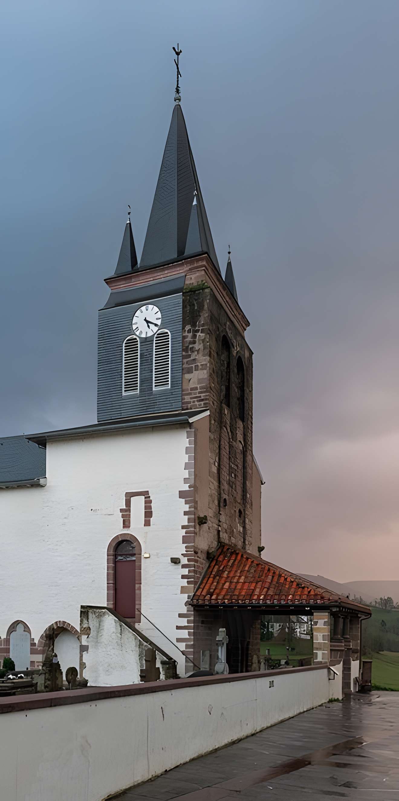 Église Saint-Pierre de Saint-Jean-le-Vieux