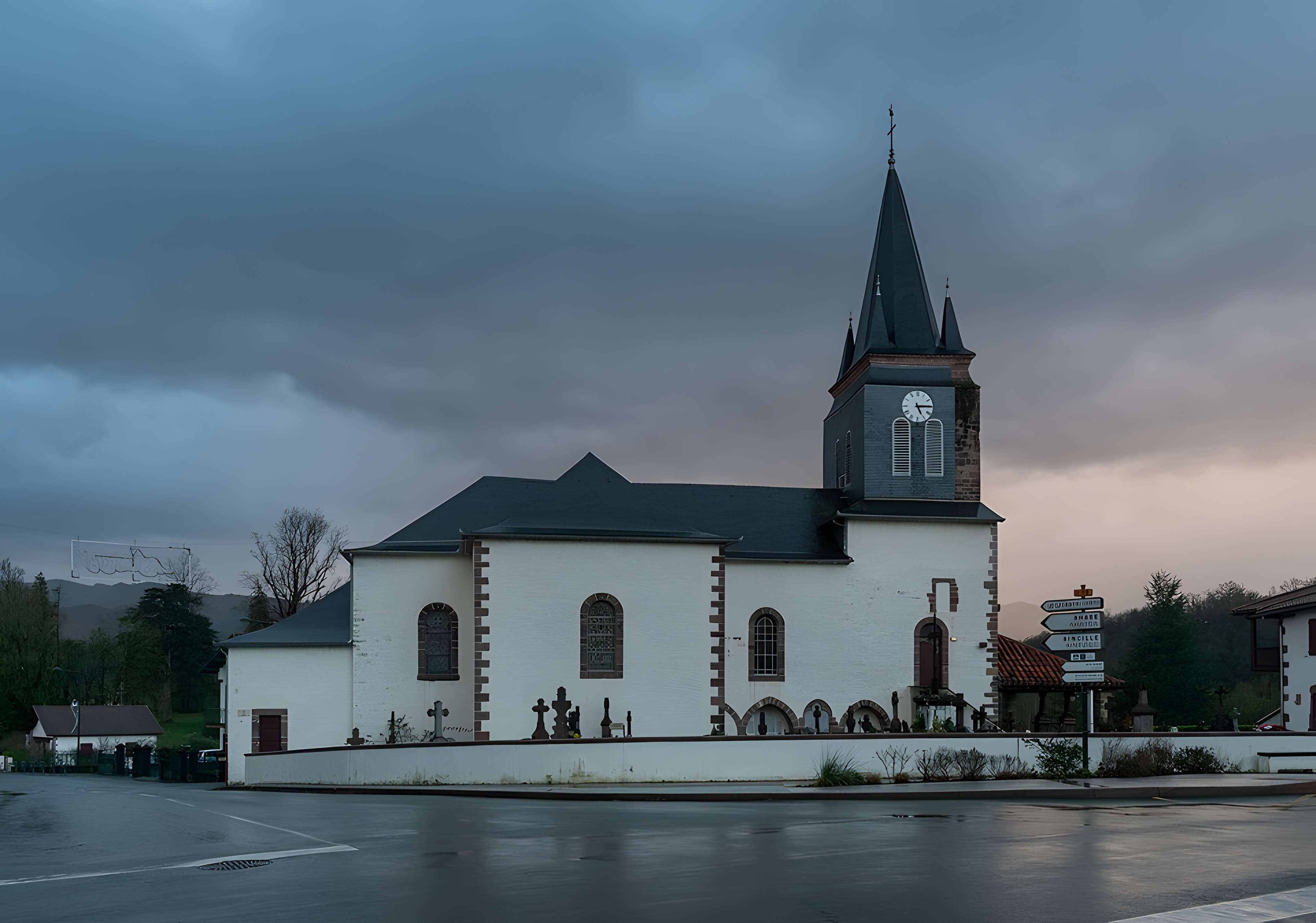 Église Saint-Pierre de Saint-Jean-le-Vieux
