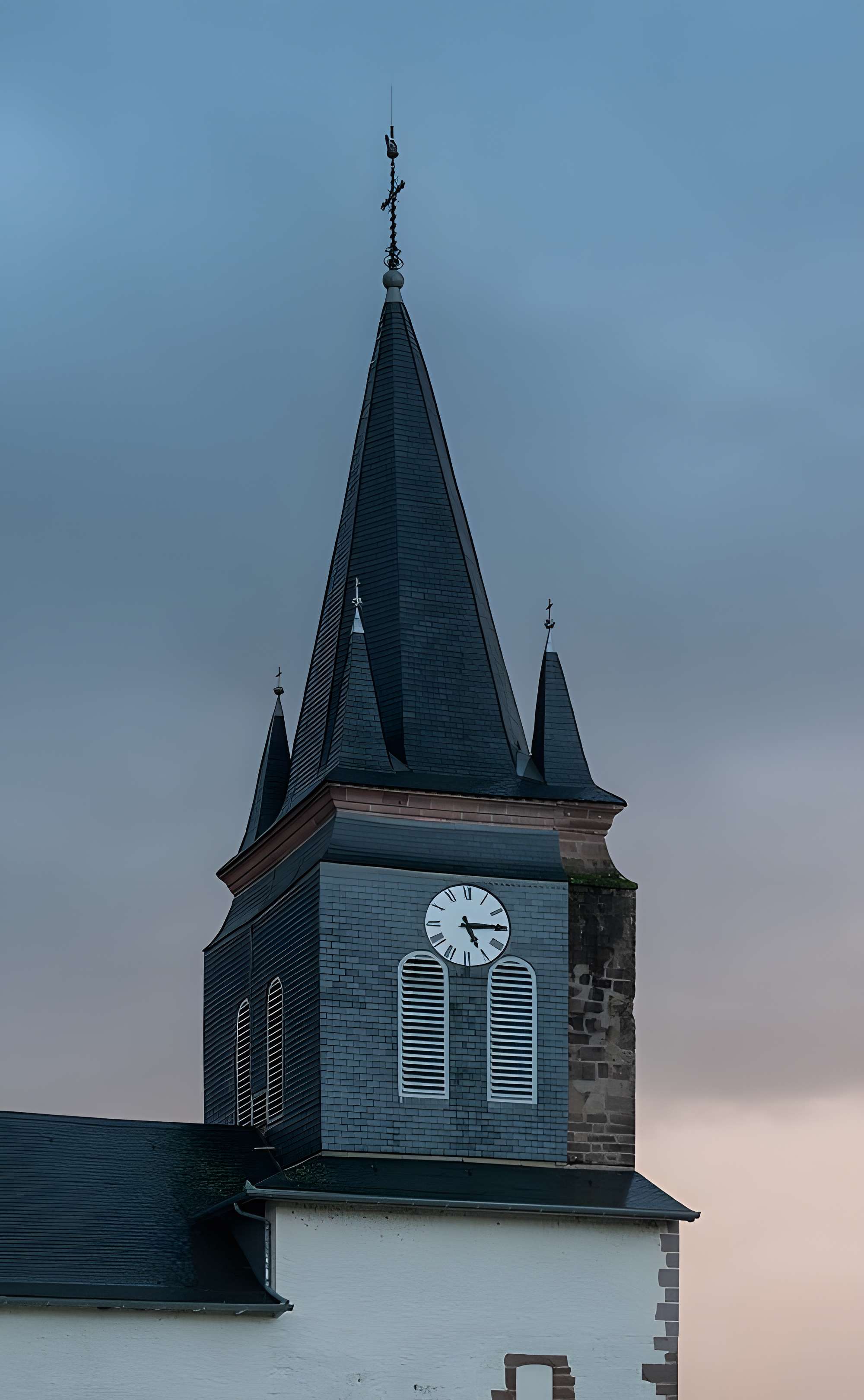 Église Saint-Pierre de Saint-Jean-le-Vieux