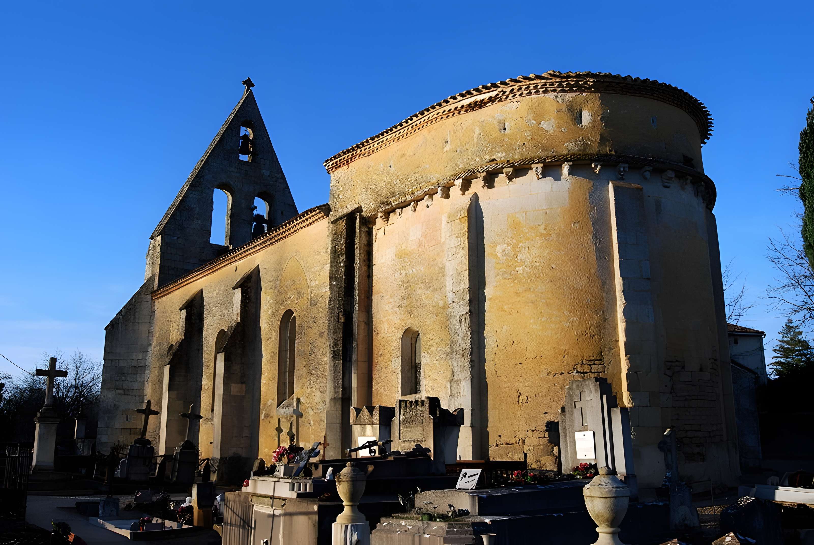 Église Saint-Pierre de Saint-Pierre-de-Bat 