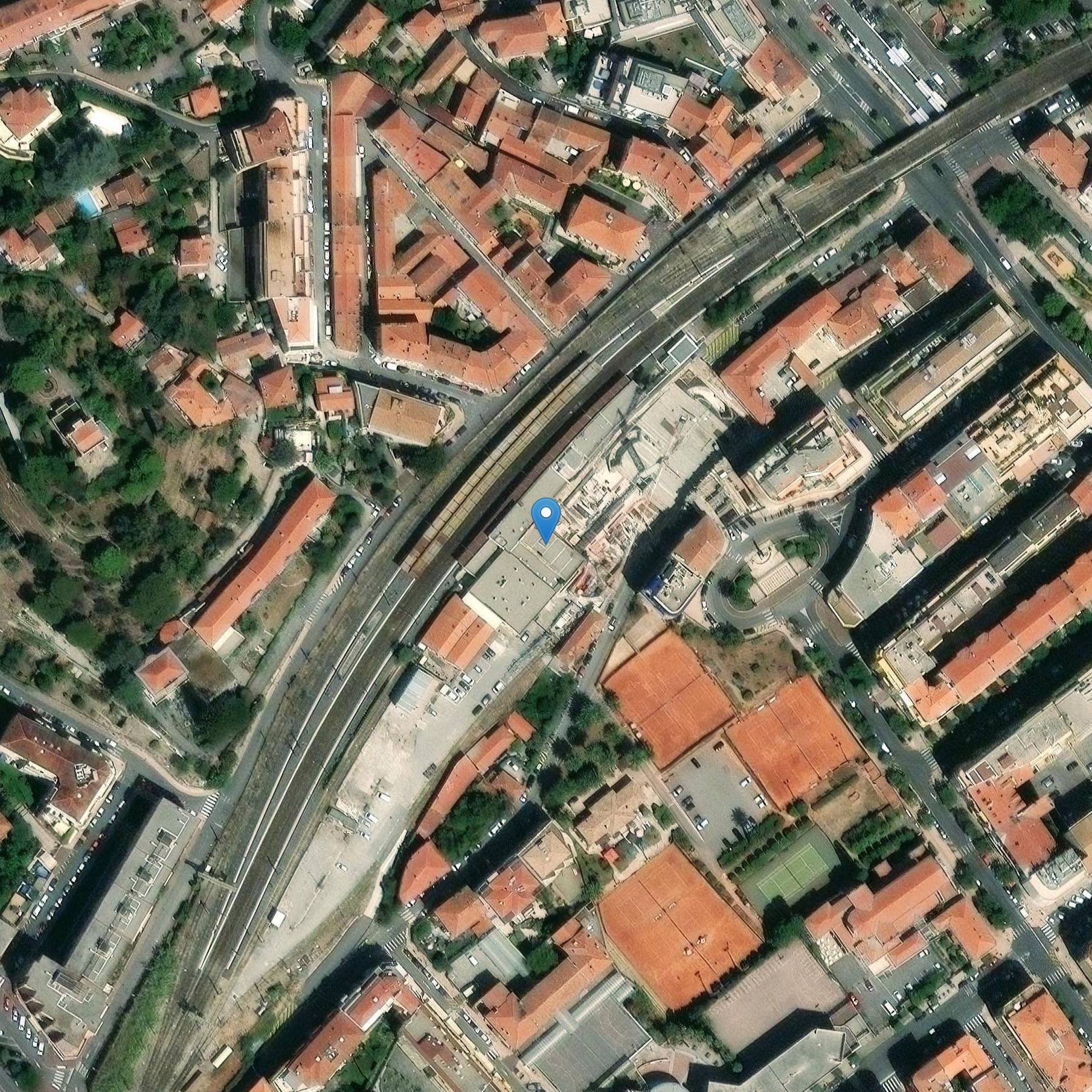 Photo de マントンの要塞塔