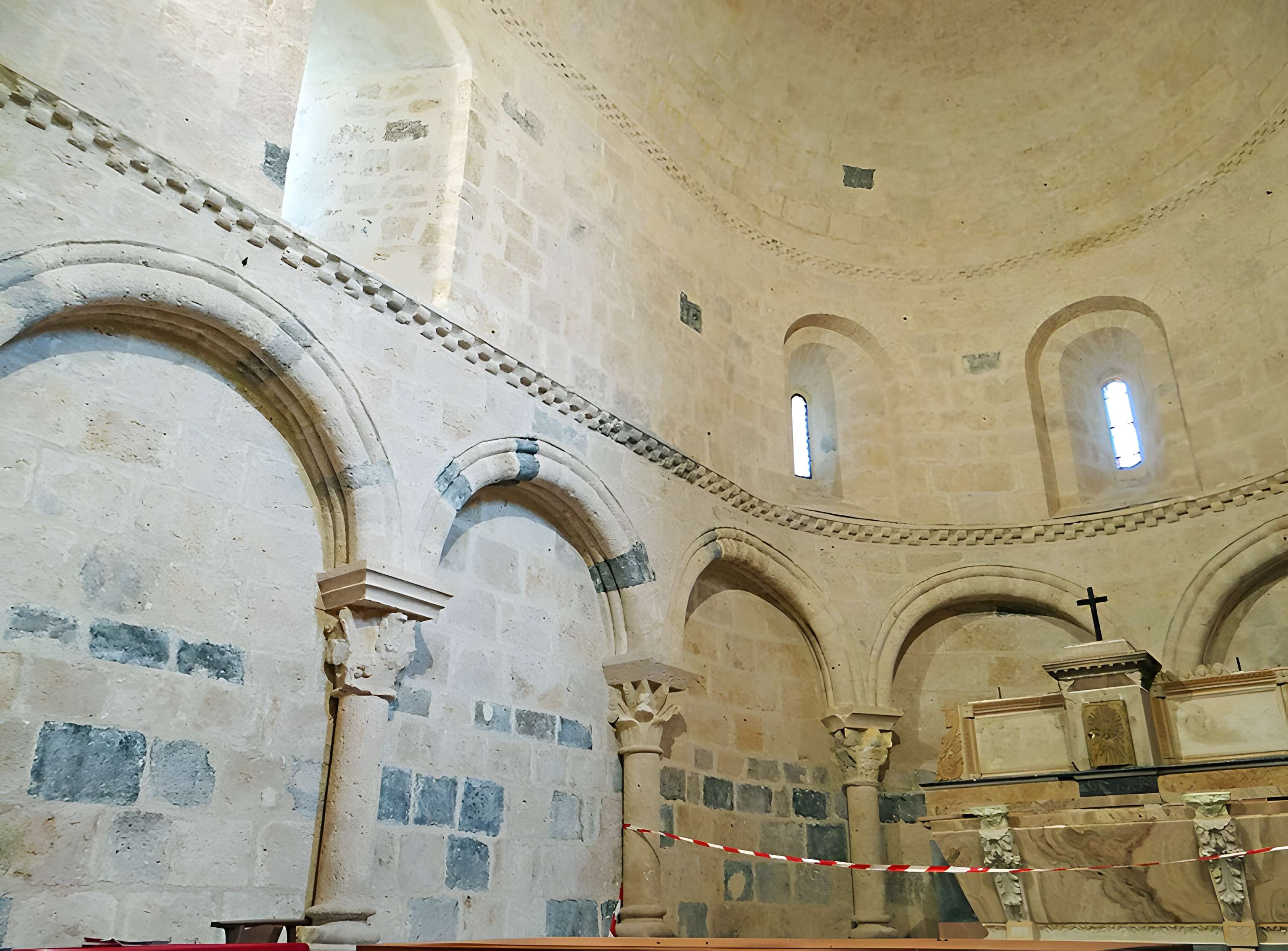 Église Saint-Pierre de Saint-Pierre-de-Buzet