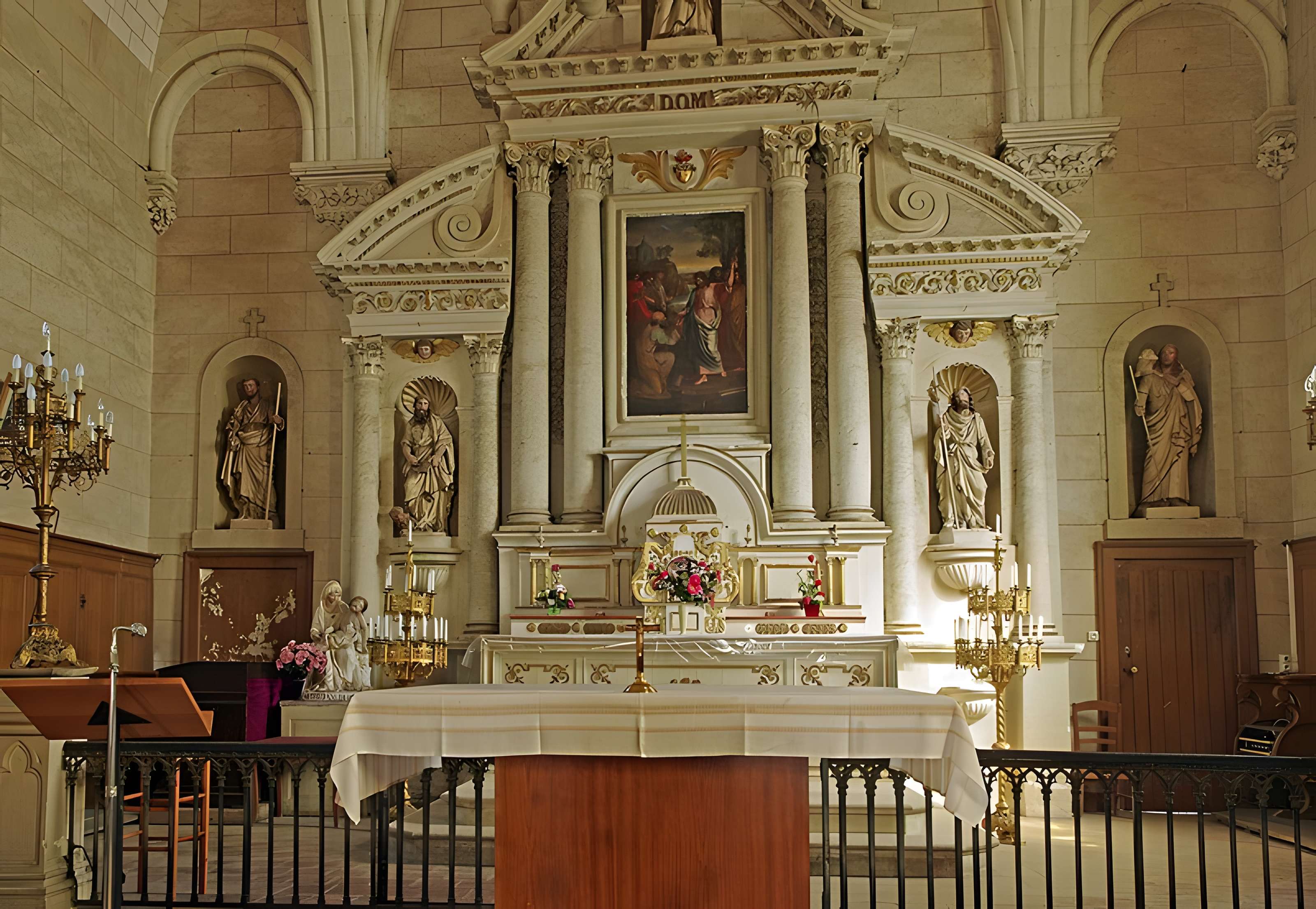 Église Saint-Pierre de Saint-Pierre-du-Lorouër