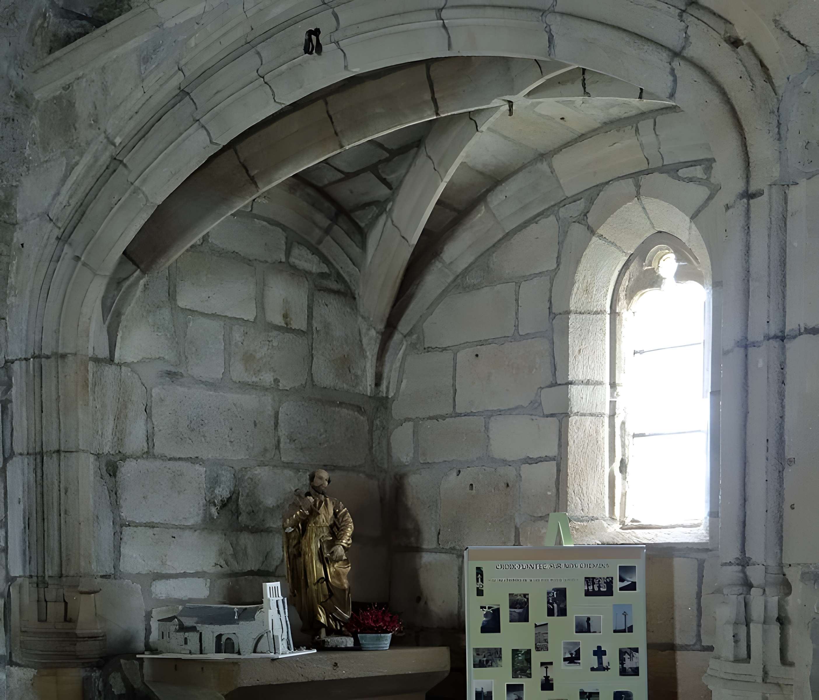 Église Saint-Pierre de Saint-Pierre-Eynac