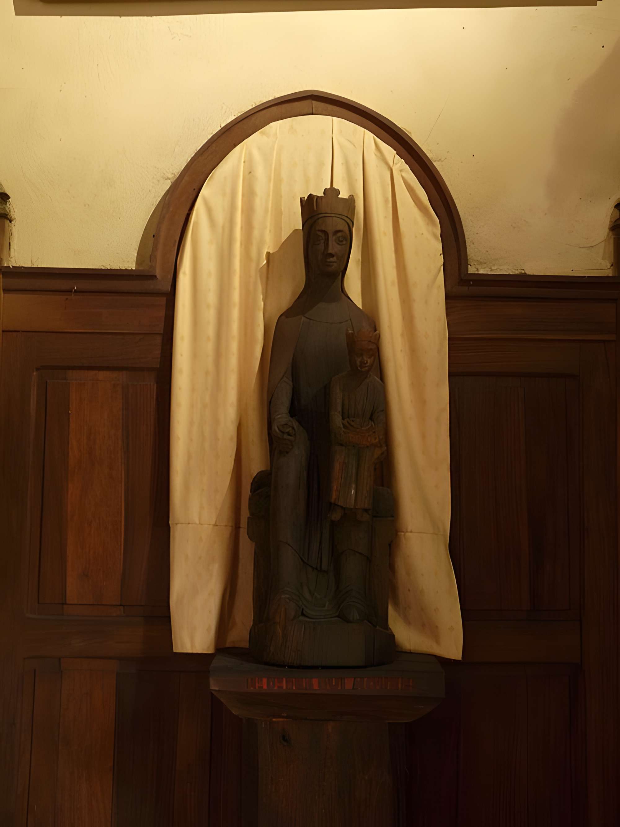 Église Saint-Pierre de Saulges