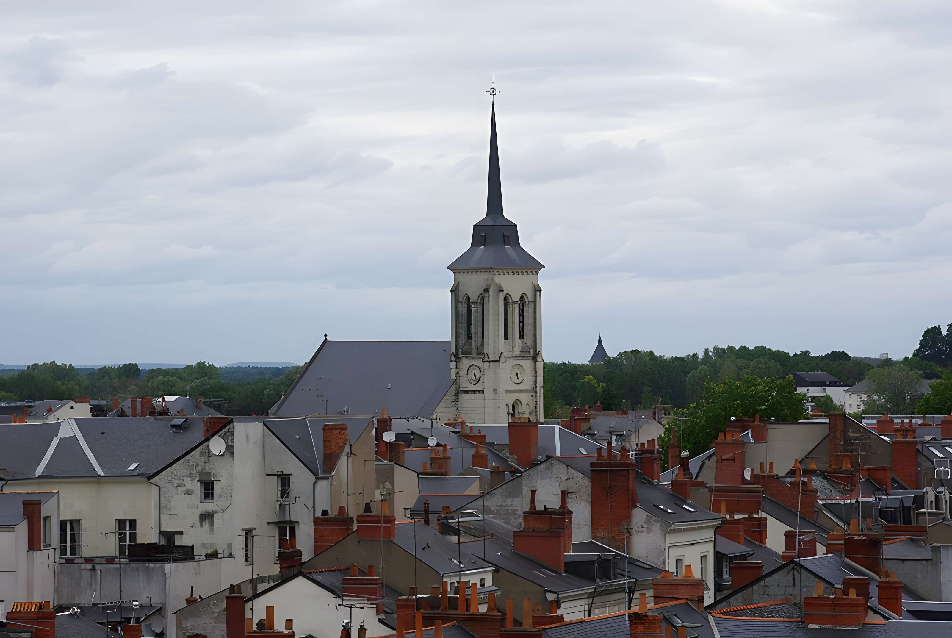 Église Saint-Pierre de Saumur