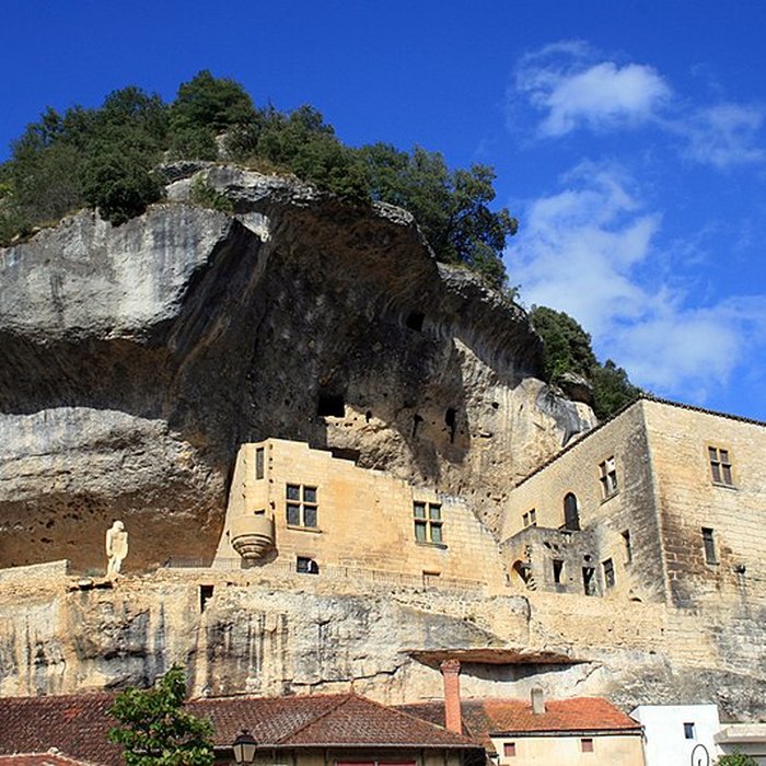 Photo de Château de Tayac et ses dépendances