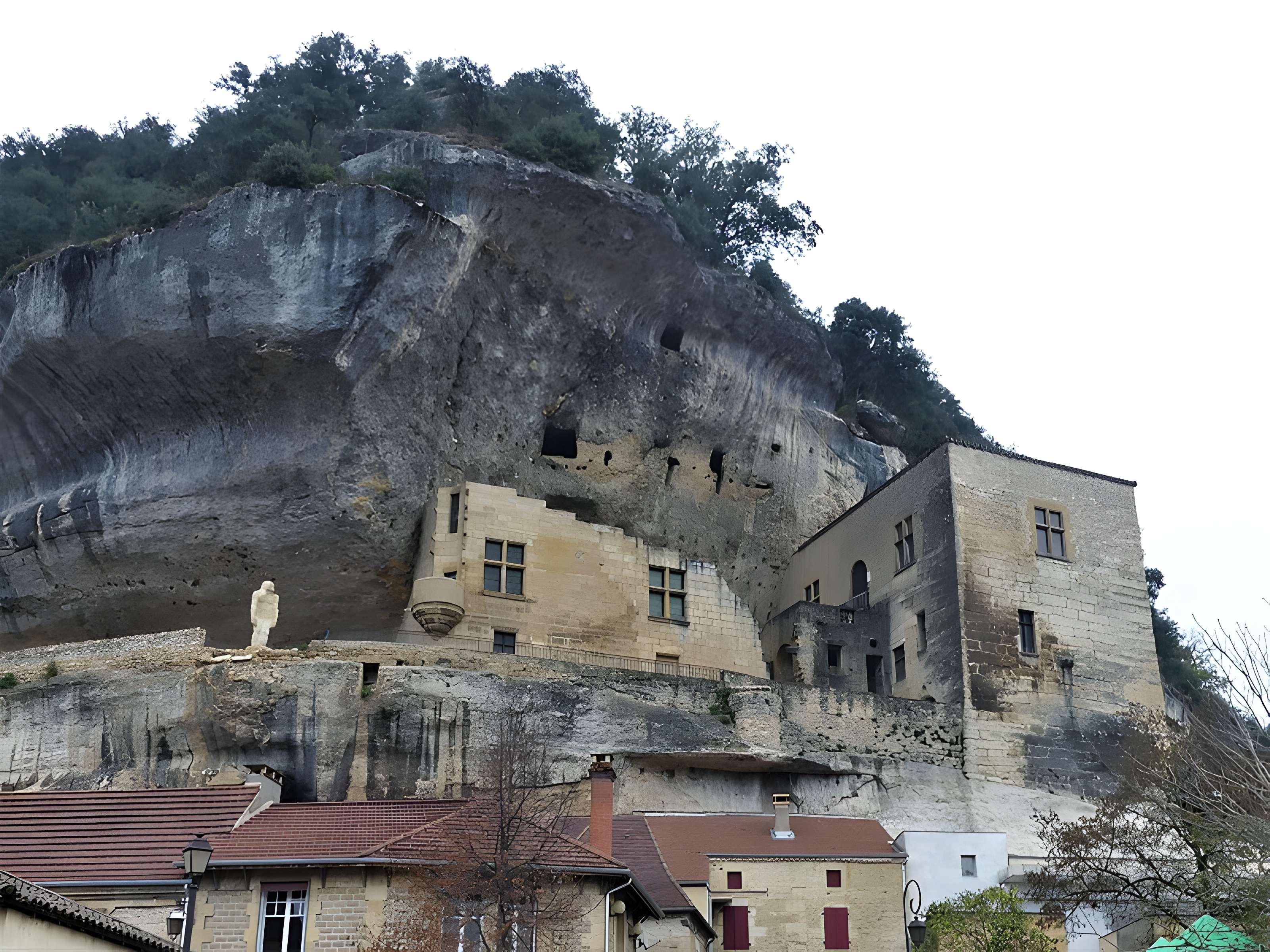 Château de Tayac et ses dépendances