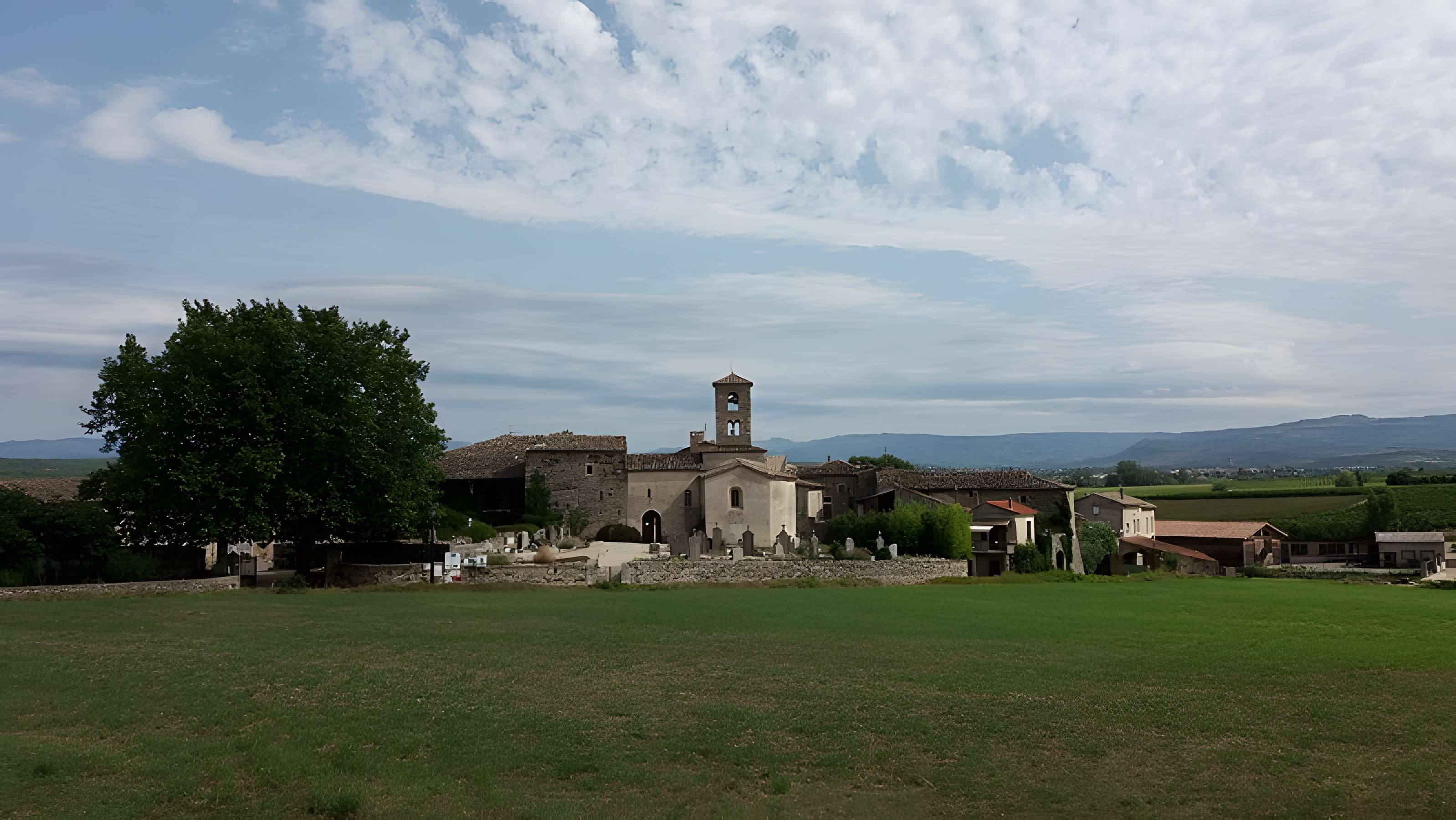 Église Saint-Pierre de Sauveplantade