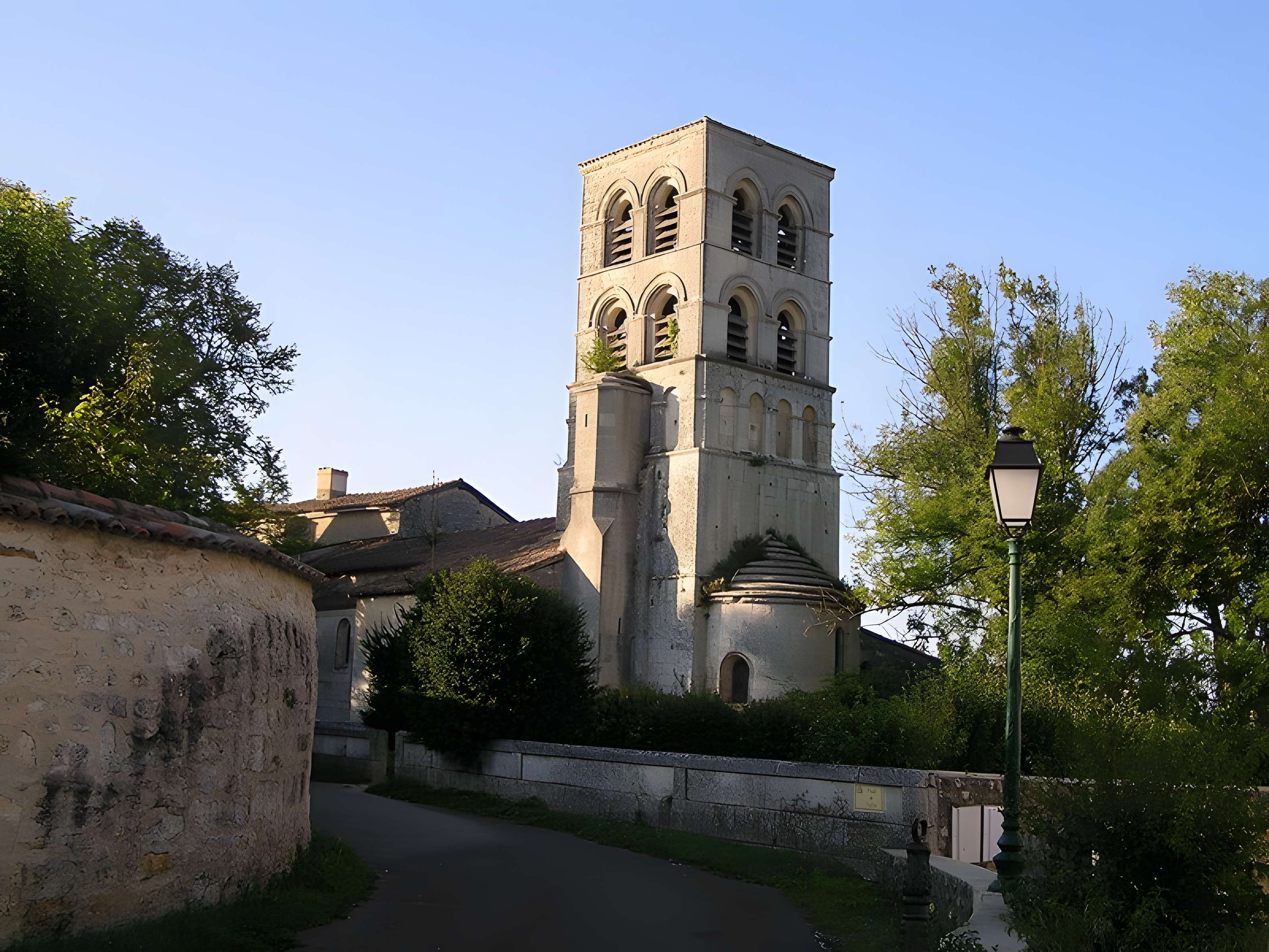 Église Saint-Pierre de Sers 