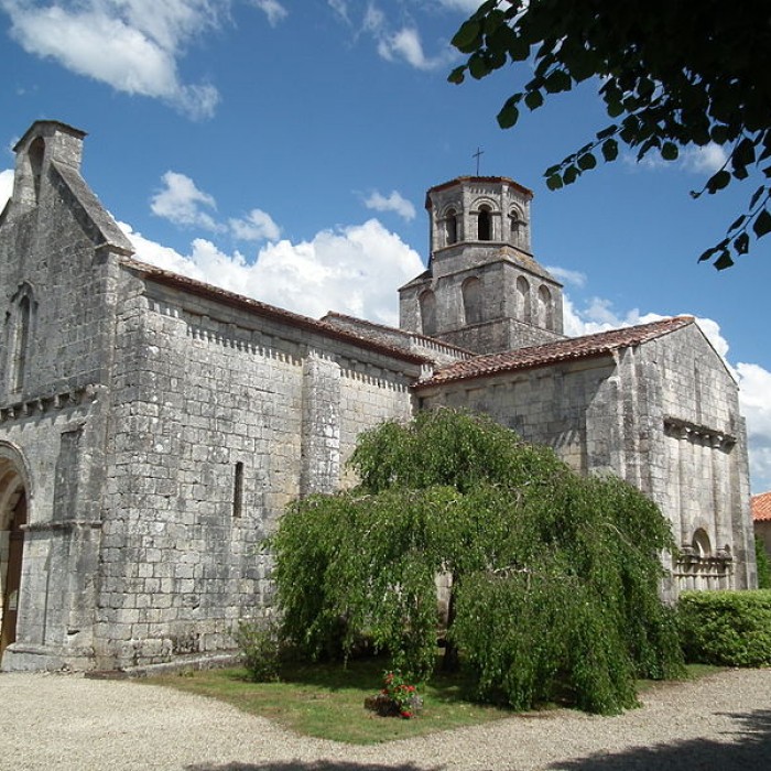 Photo de Église Saint-Pierre de Thaims