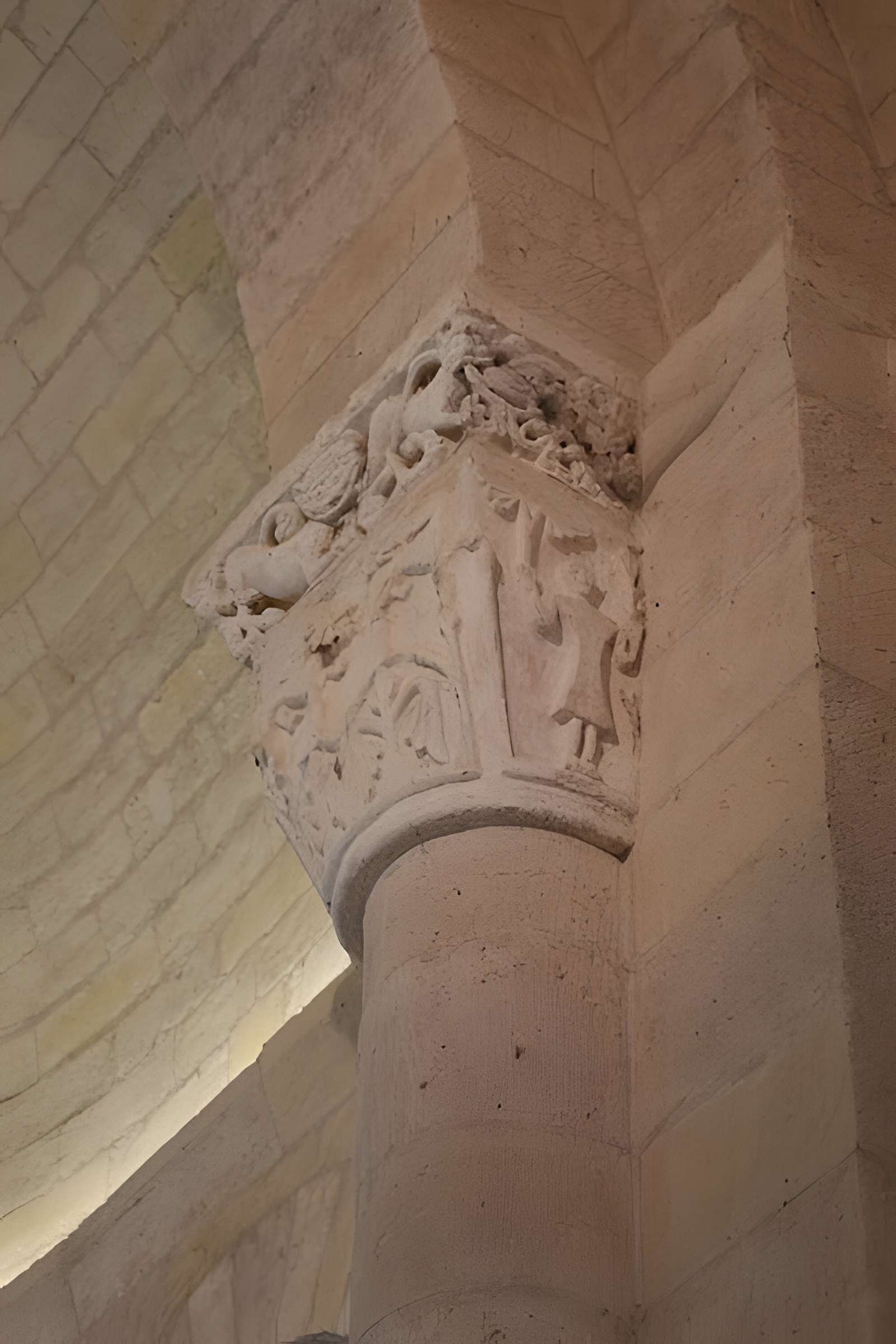 Église Saint-Pierre de Thaims