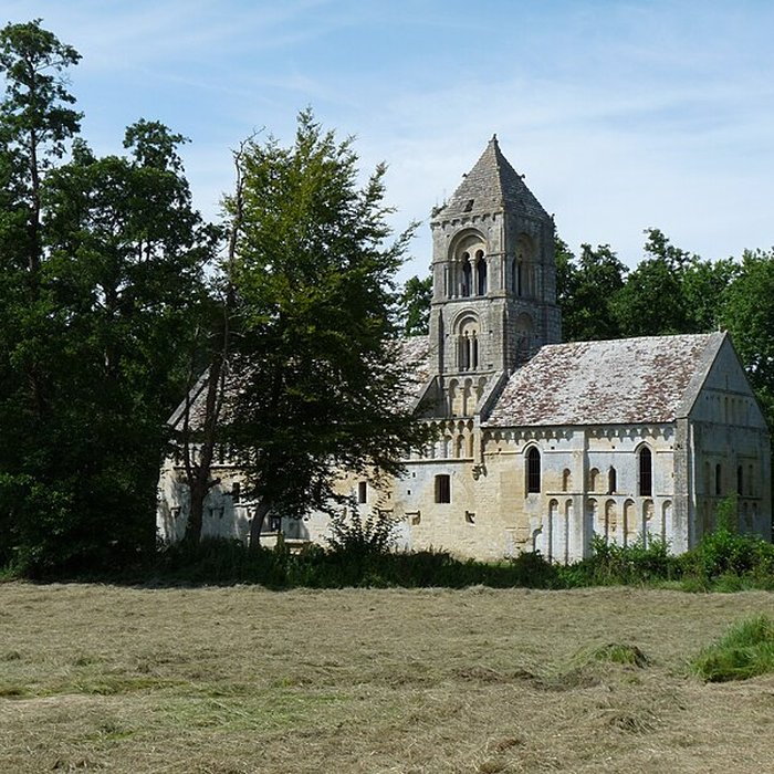 Photo de Église Saint-Pierre de Thaon