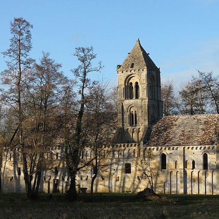 Photo de Église Saint-Pierre de Thaon
