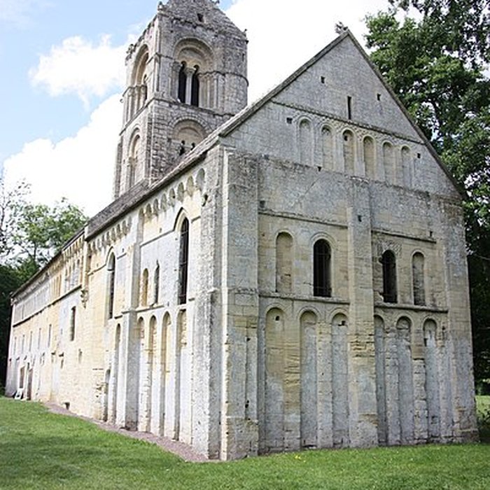 Photo de Église Saint-Pierre de Thaon