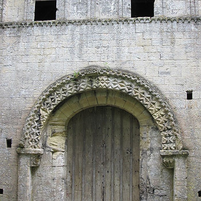 Photo de Église Saint-Pierre de Thaon