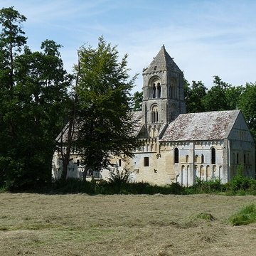 Église Saint-Pierre de Thaon