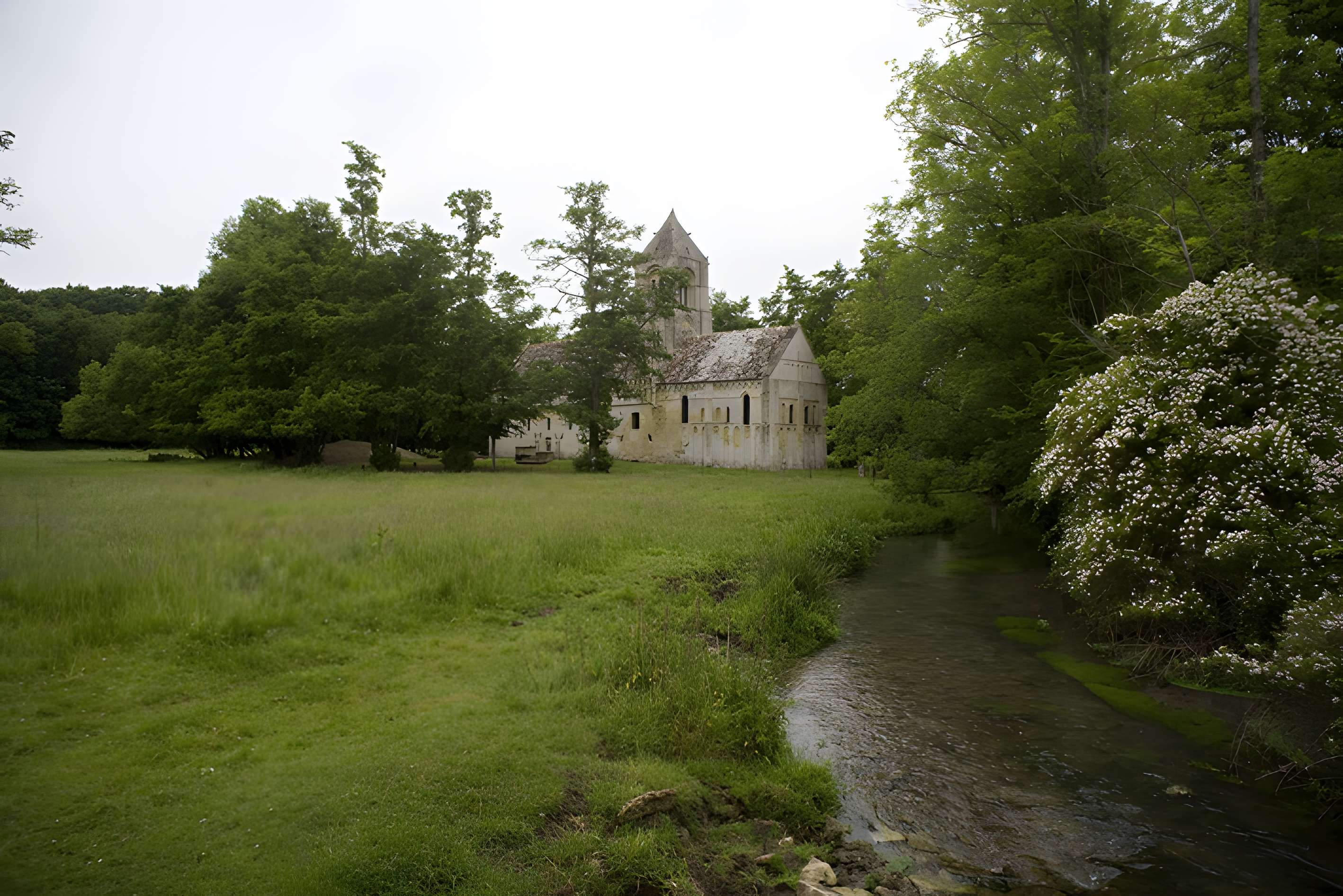 Église Saint-Pierre de Thaon