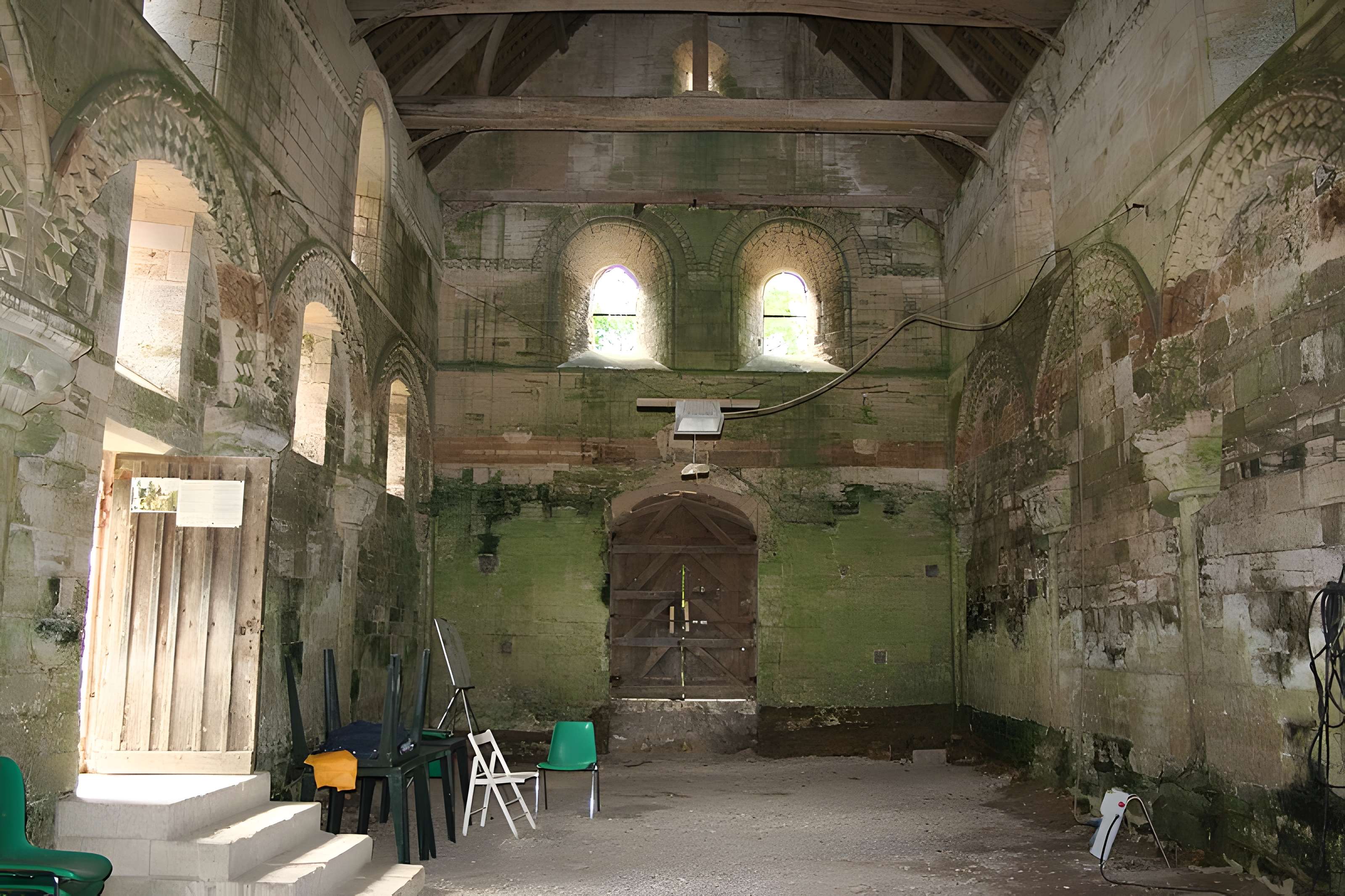 Église Saint-Pierre de Thaon