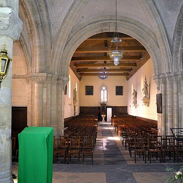 Église Saint-Pierre de Tilly-sur-Seulles