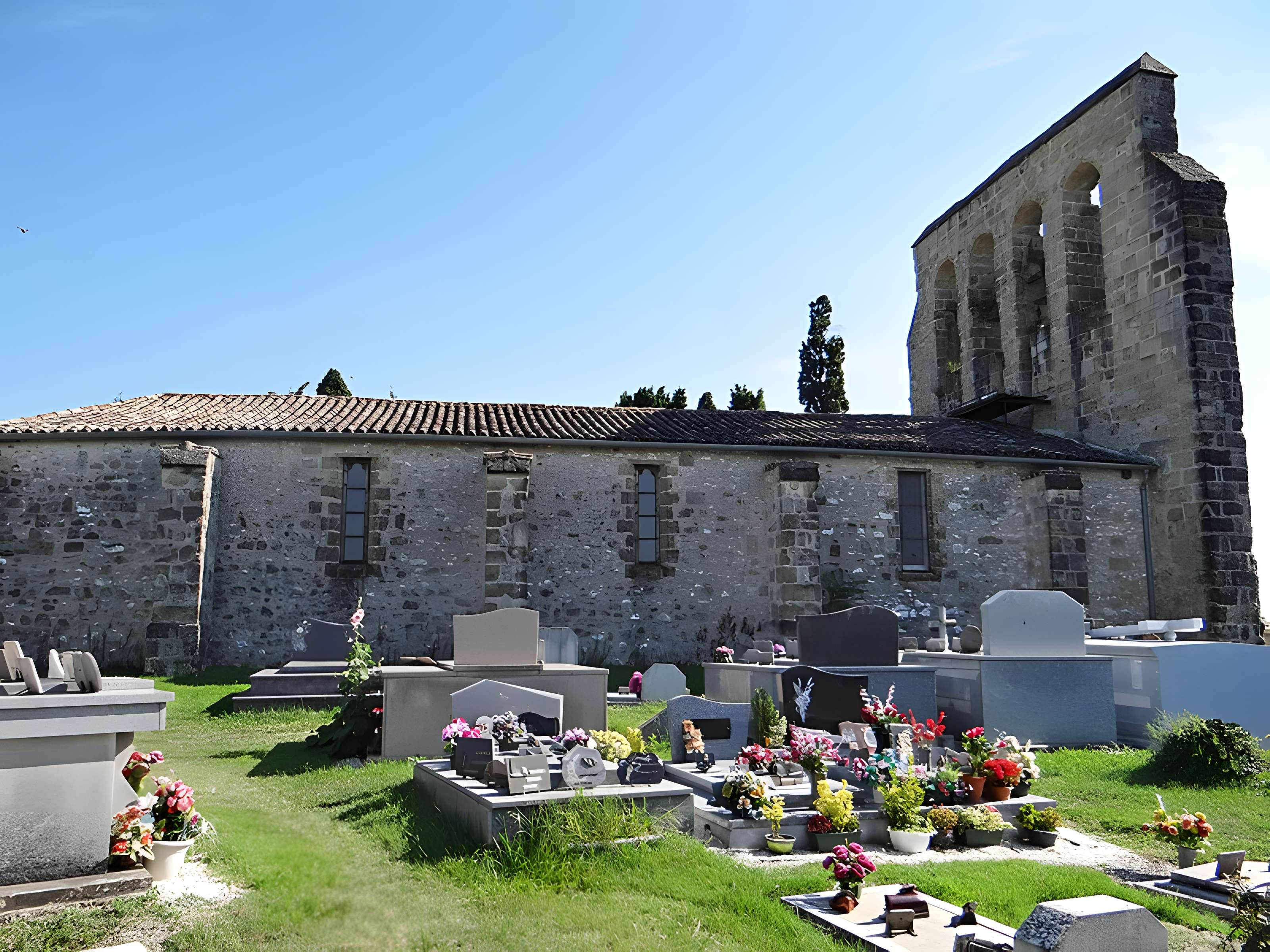 Église Saint-Pierre de Tourtrès