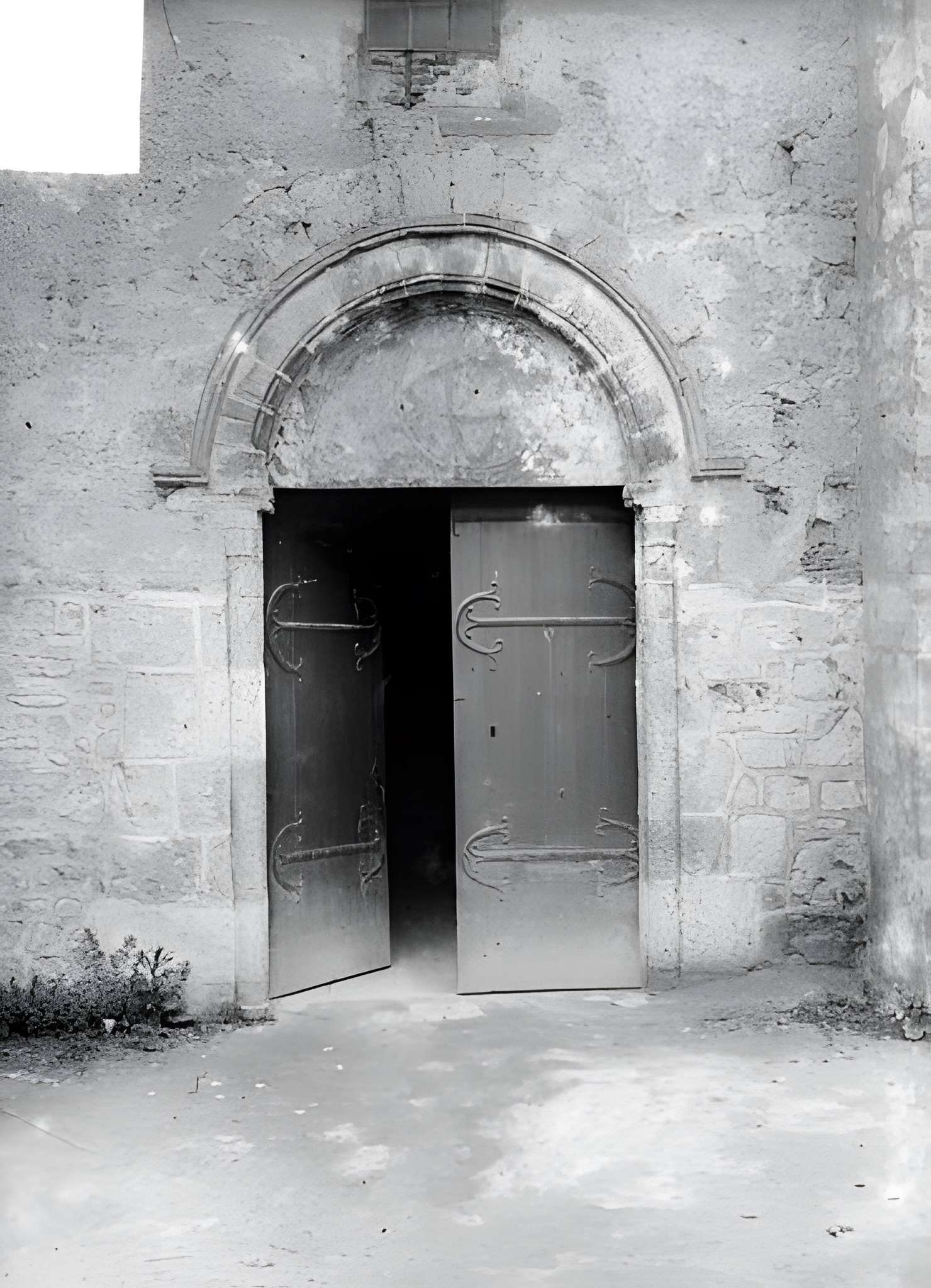 Église Saint-Pierre de Verneuil-en-Bourbonnais