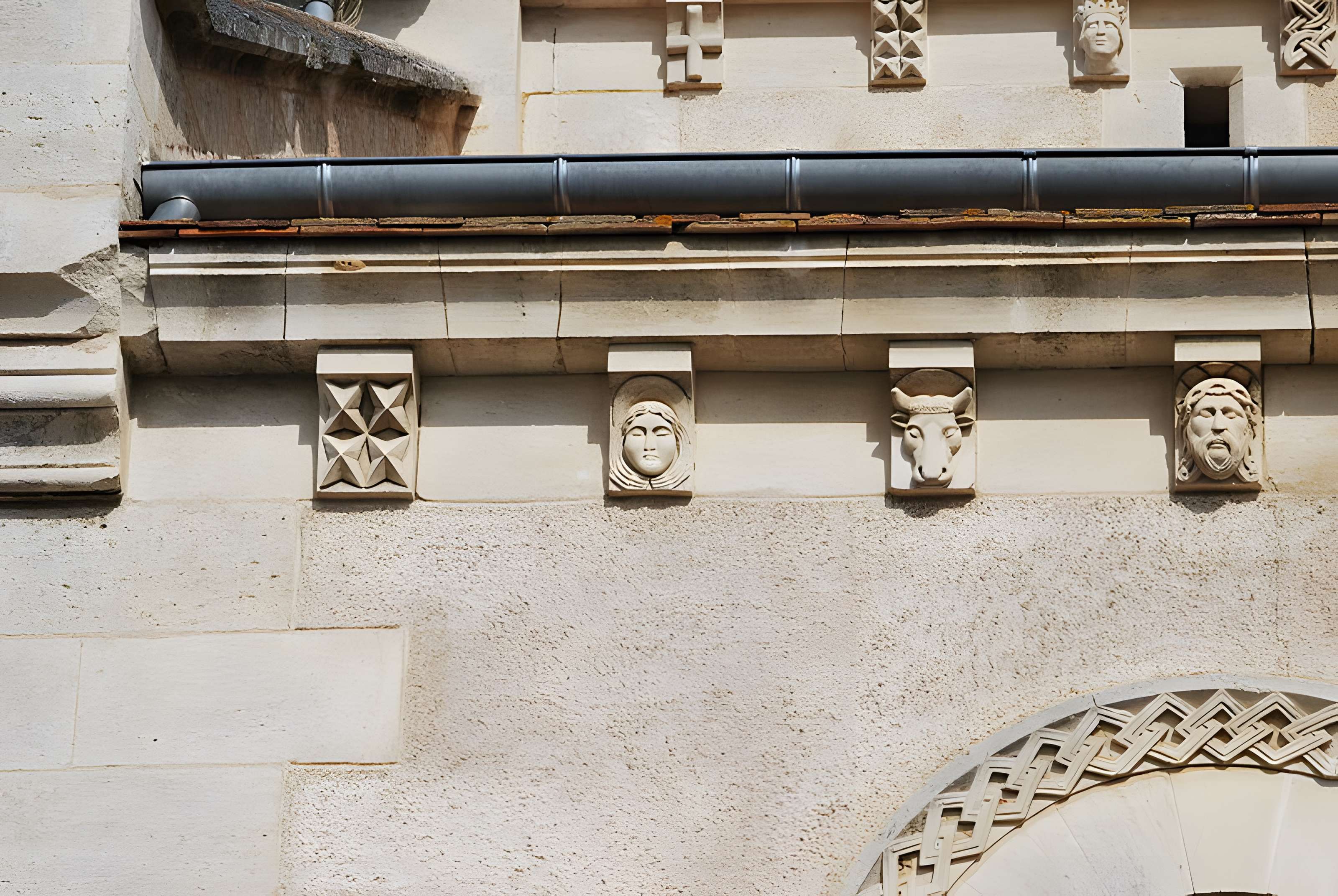 Église Saint-Pierre de Villegouge