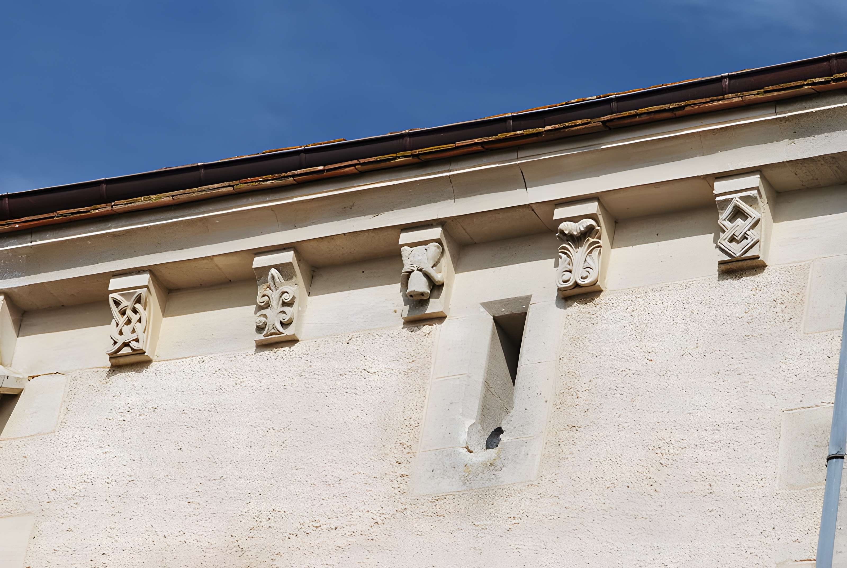 Église Saint-Pierre de Villegouge