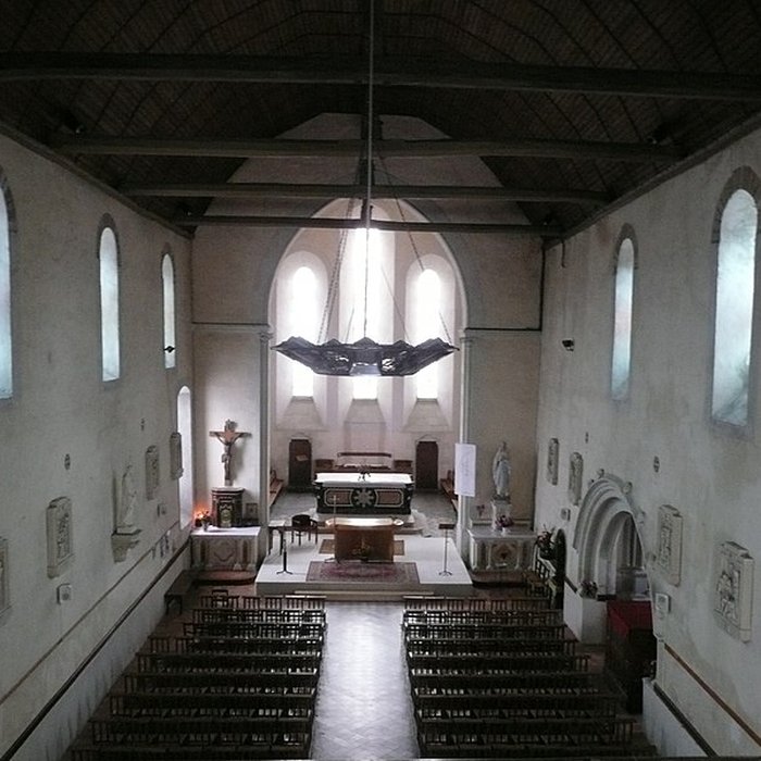 Photo de Église Saint-Pierre de Villevêque