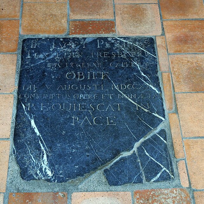 Photo de Église Saint-Pierre de Villevêque