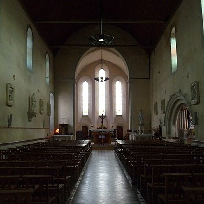 Photo de Église Saint-Pierre de Villevêque