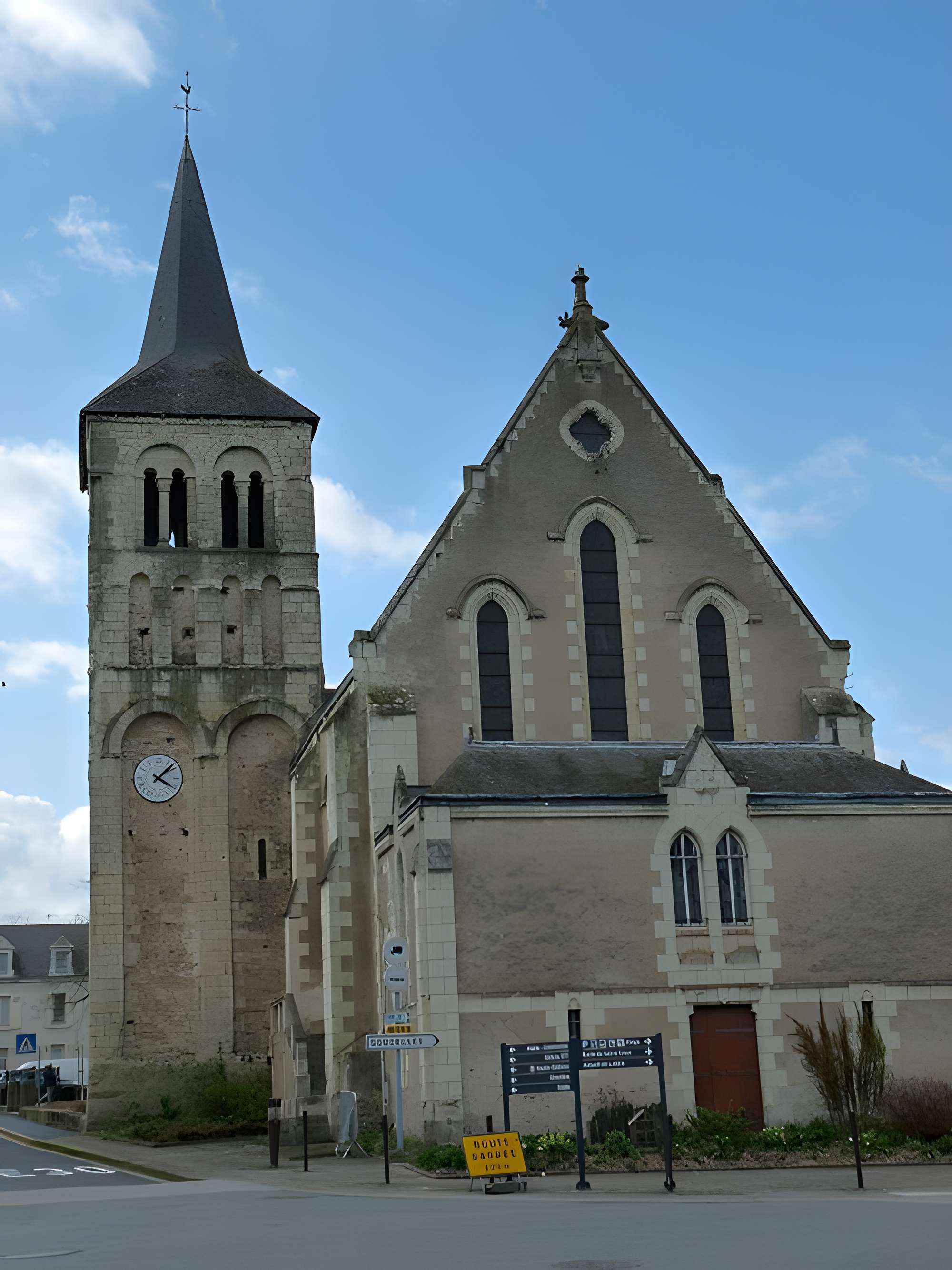Église Saint-Pierre de Villevêque