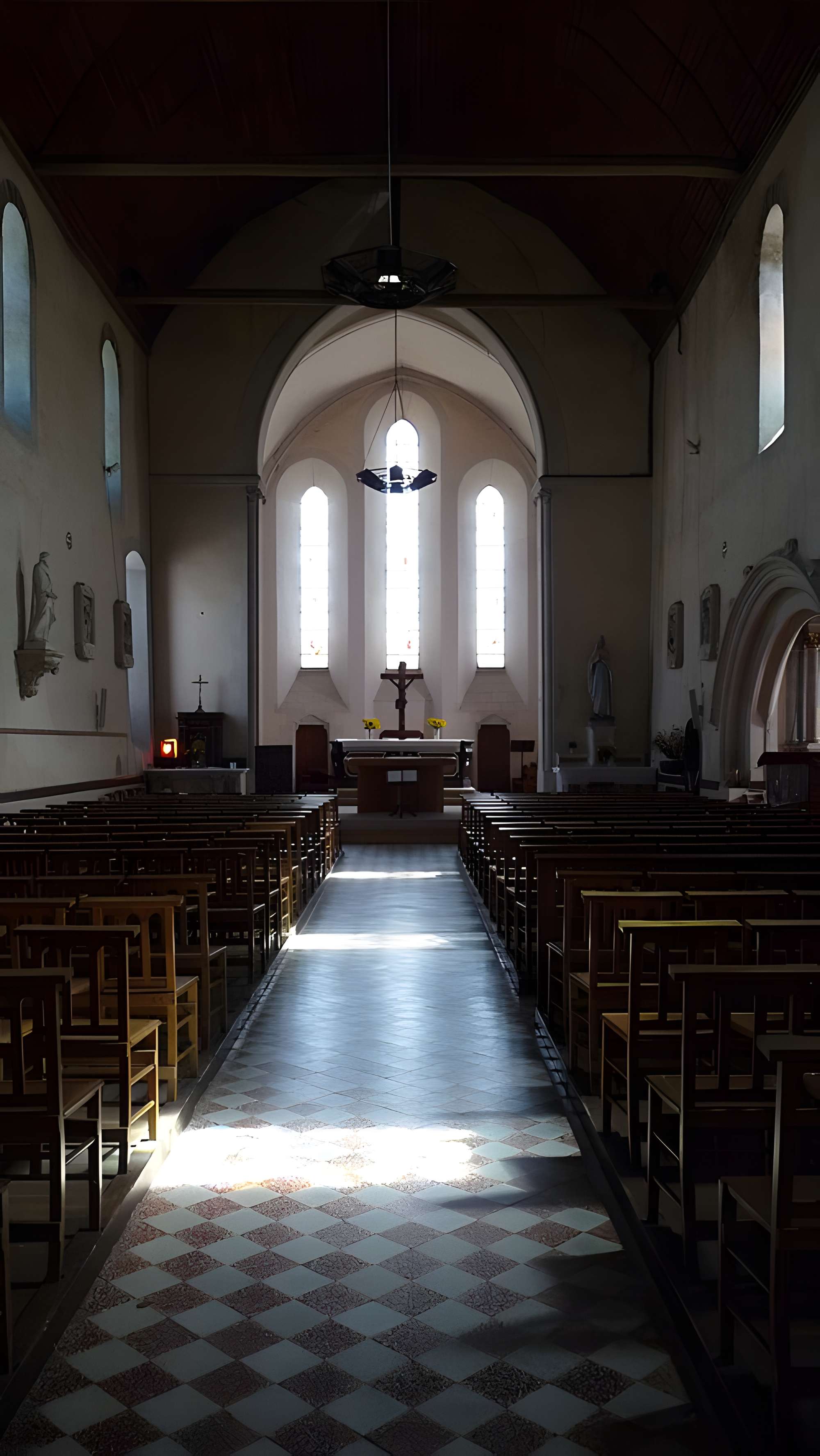 Église Saint-Pierre de Villevêque