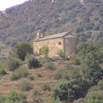 eglise saint pierre de vinca et croix