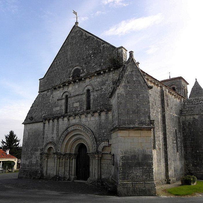 Photo de Église Saint-Pierre dÉcurat