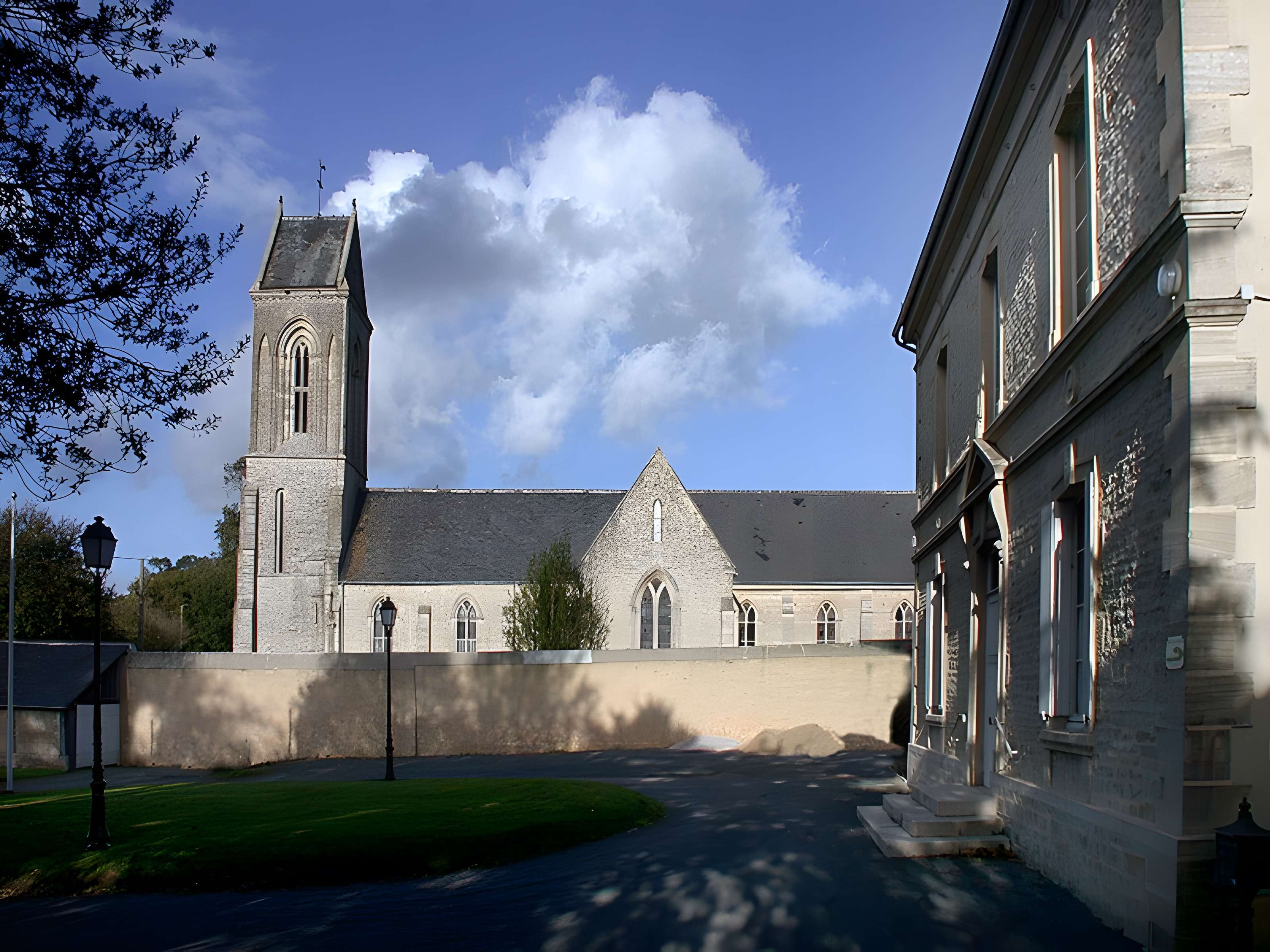 Église Saint-Pierre d'Ellon